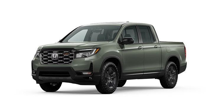 2026 Ridgeline TrailSport 3/4 front view in Ash Green Metallic.